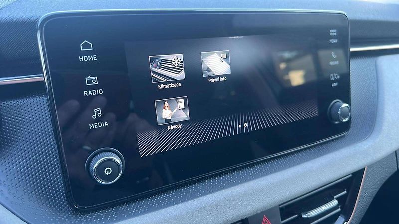 Škoda Scala Top Selection 1,0TSI 85kW MT6/ - fotka 13 z 27