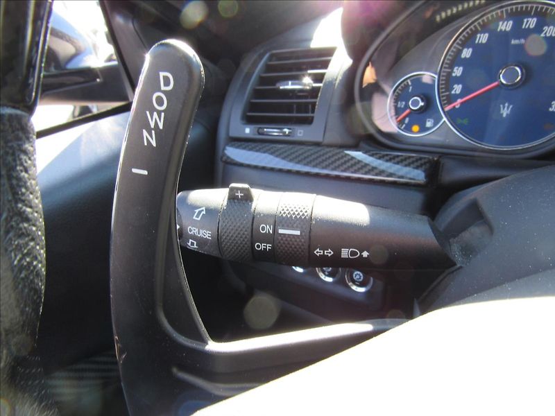 Maserati GranTurismo 4,7 V8 Sport - fotka 25 z 37