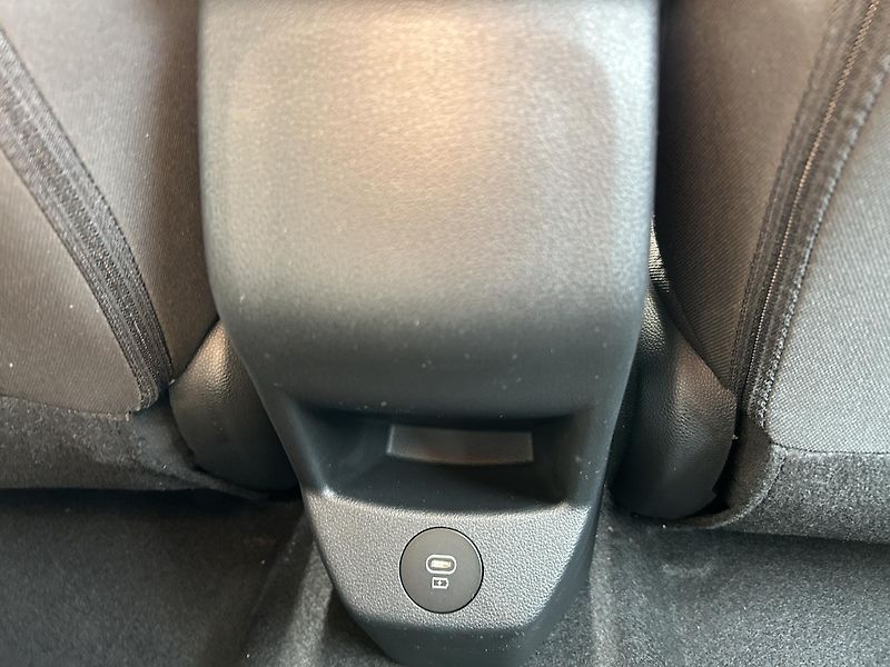 Hyundai i20 26 1,0 T-GDI DCT GO! WINTER - fotka 9 z 32