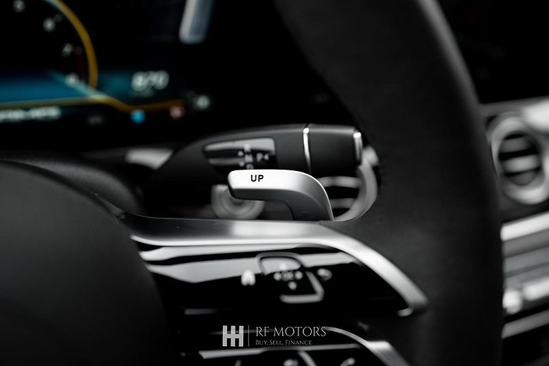 Mercedes-Benz Třídy E (2022) AMG E63 S 4MATIC 450kW - fotka 47 z 56