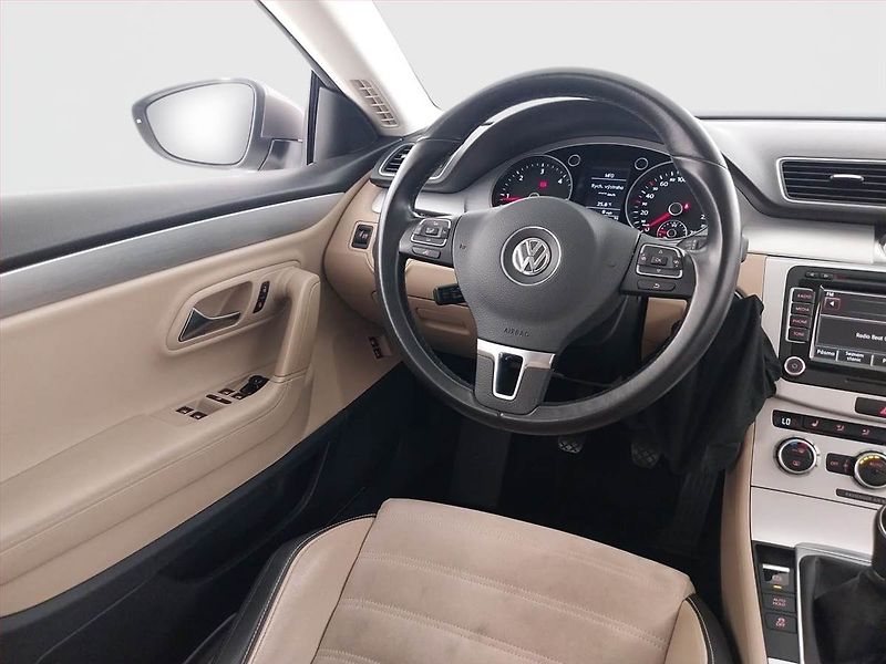Volkswagen CC (2013) Highline 2.0 TDI, Kůže, Navi - fotka 7 z 29