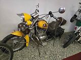 Chopper Jawa.