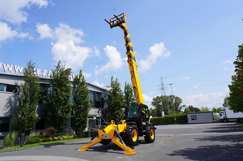 JCB (2020) 540-200 Telescopic Loader  - fotka 11 z 24
