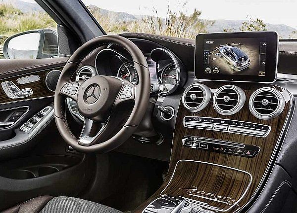 Mercedes-Benz GLC.