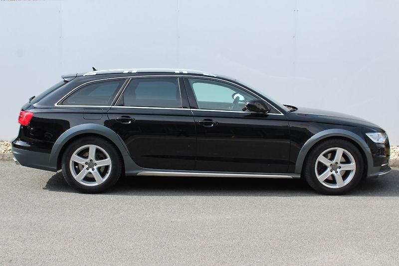 Audi A6 Allroad Quattro  - fotka 3 z 26