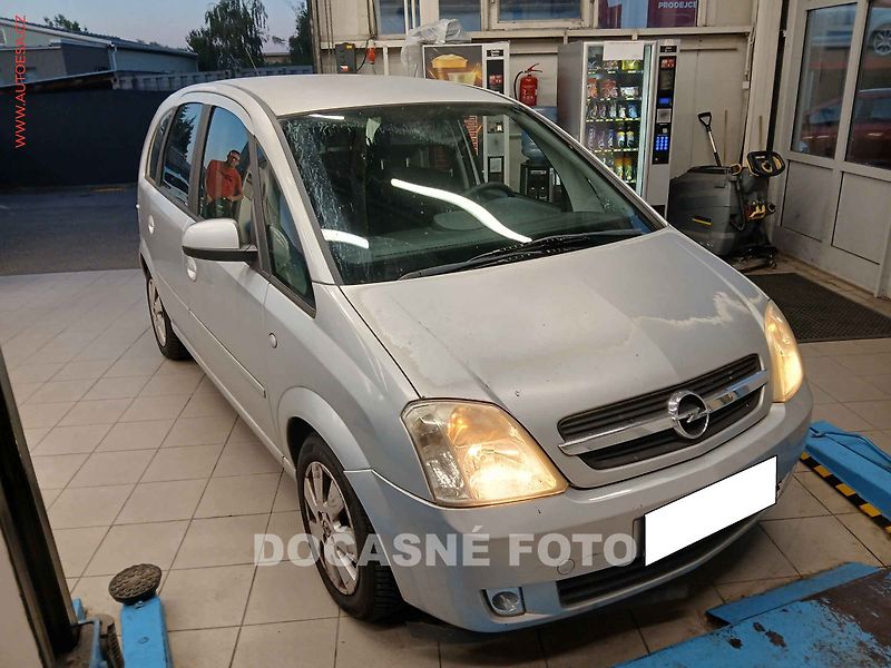 Opel Meriva (2003) 1.6i, AC - fotka 1 z 3