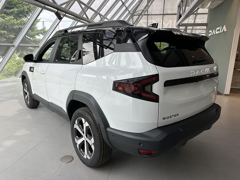 Dacia Bigster (2026) Journey HYBRID 155 - SKLADEM - fotka 7 z 15