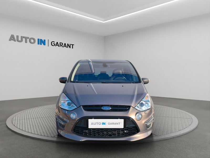Ford S-MAX (2014) 2.2 TDCi 147kW Titanium, tažné - fotka 2 z 24