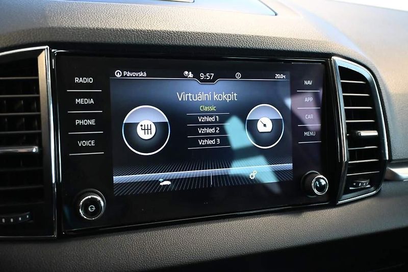 Škoda Karoq (2024) 2.0 4x4 DSG LED TOUR Virtual K - fotka 19 z 33