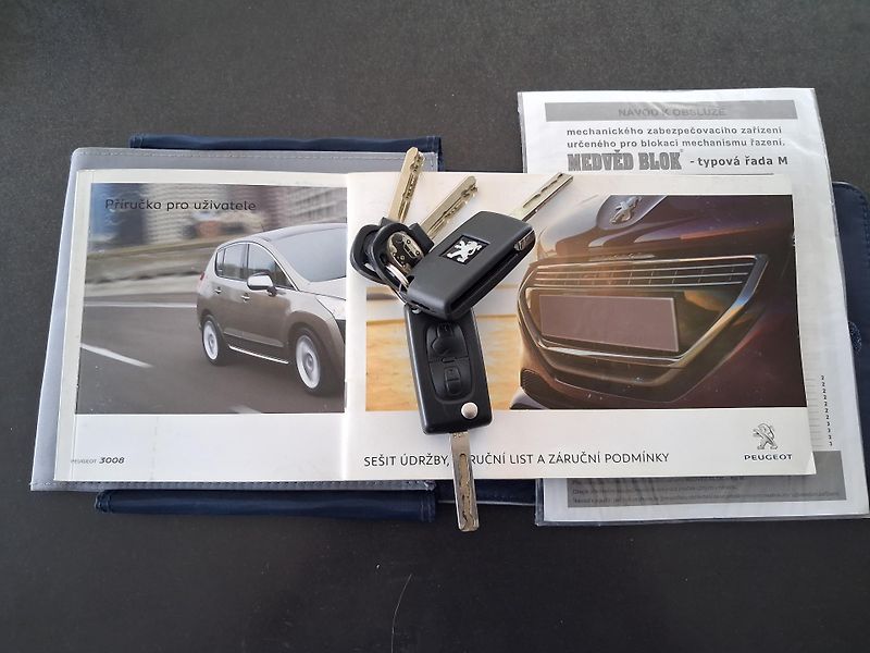 Peugeot 3008 (2013) 1,6HDi ČR  1.MAJITEL 2xKOLA - fotka 35 z 39