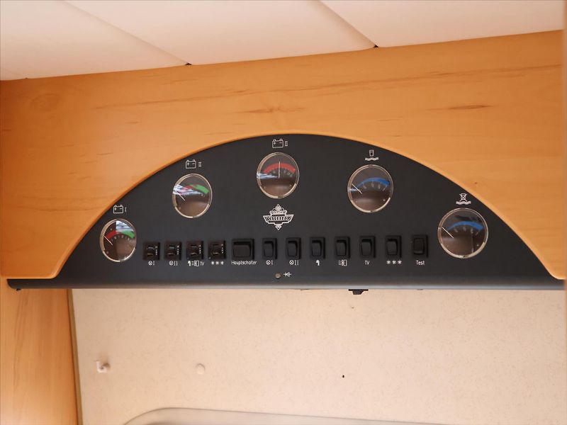 Fiat Ostatní 2,8 JTD 94kW Hobby 700 - fotka 28 z 44