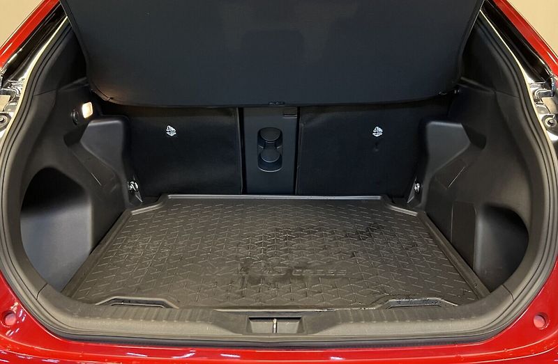 Toyota Yaris Cross 1.5 Hybrid AT GR SPORT TECH 13 - fotka 14 z 20