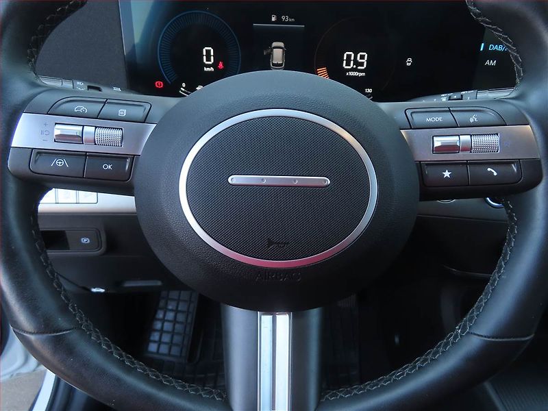 Hyundai Kona (2024) 1.0 T-GDI - fotka 23 z 25