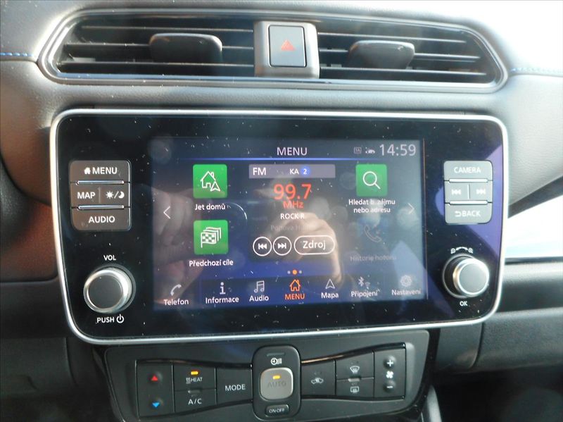 Nissan Leaf 0,0 N-Connecta - fotka 13 z 27