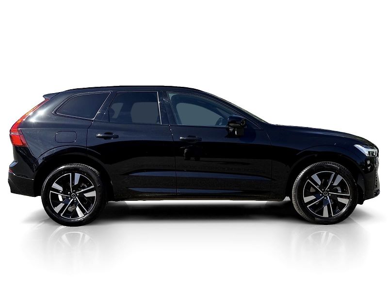 Volvo XC60 B5 AWD PLUS DARK // REZERVACE  - fotka 7 z 47