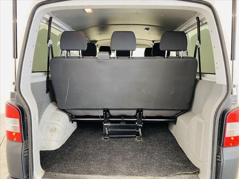 Volkswagen Transporter 2,0 TDI 75kW 9Míst - fotka 15 z 20