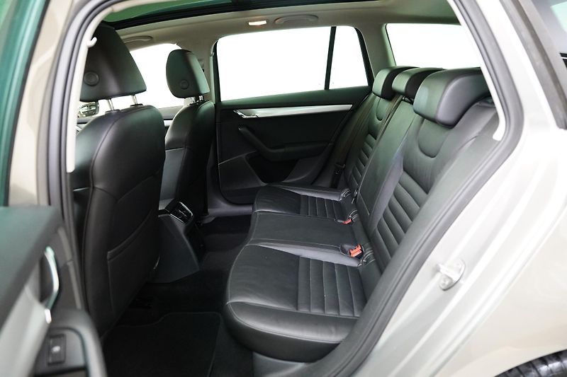 Škoda Octavia - fotka 24 z 27