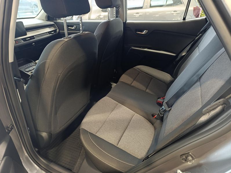 Kia Stonic 1,0 T-GDi GPF SPIN  - fotka 10 z 12