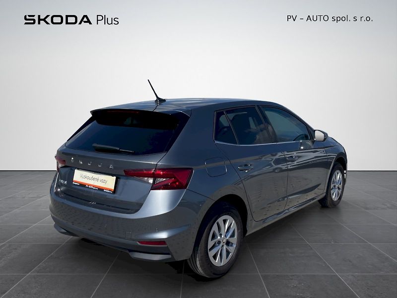 Škoda Fabia (2024) 1.0 TSI 81kW Style Plus - fotka 2 z 32