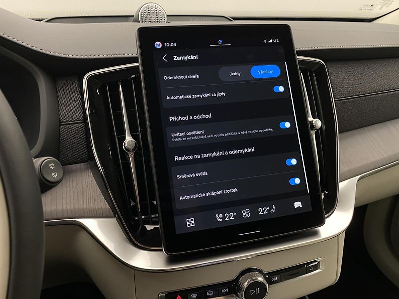Volvo XC90 (2026) T8 AWD RECHARGE BRIGHT PLUS 7m - fotka 58 z 72