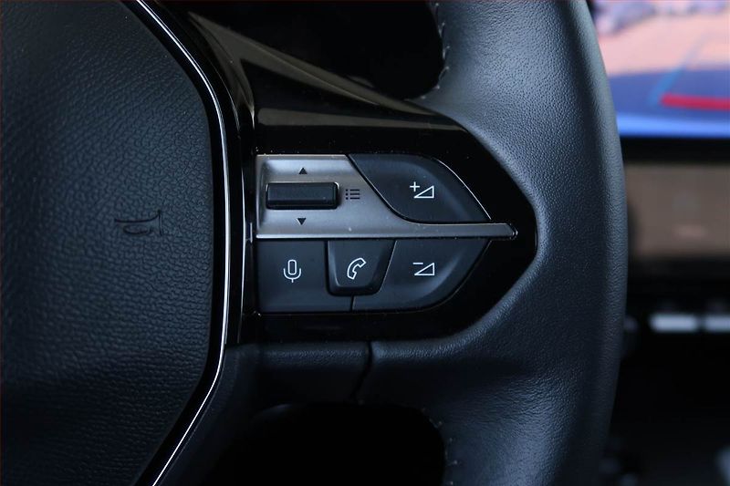 Peugeot 308 (2024) 1.2 PureTech - fotka 19 z 20