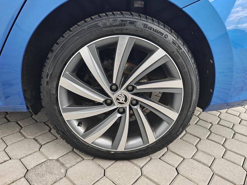Škoda Octavia Style 7DSG 2,0TDI - fotka 21 z 23