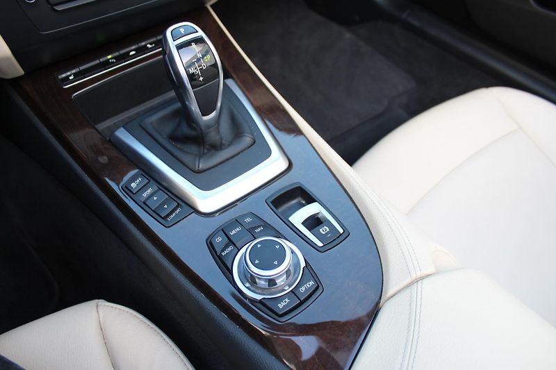 BMW Z4 sDrive28i - fotka 13 z 20