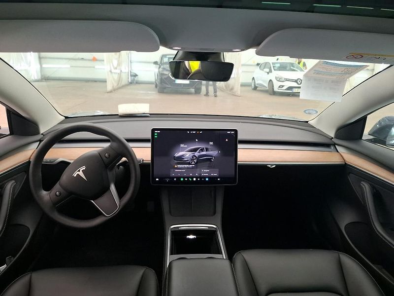 Tesla Model 3 RWD LED ACC       PŘIPRAVUJEME - fotka 8 z 10