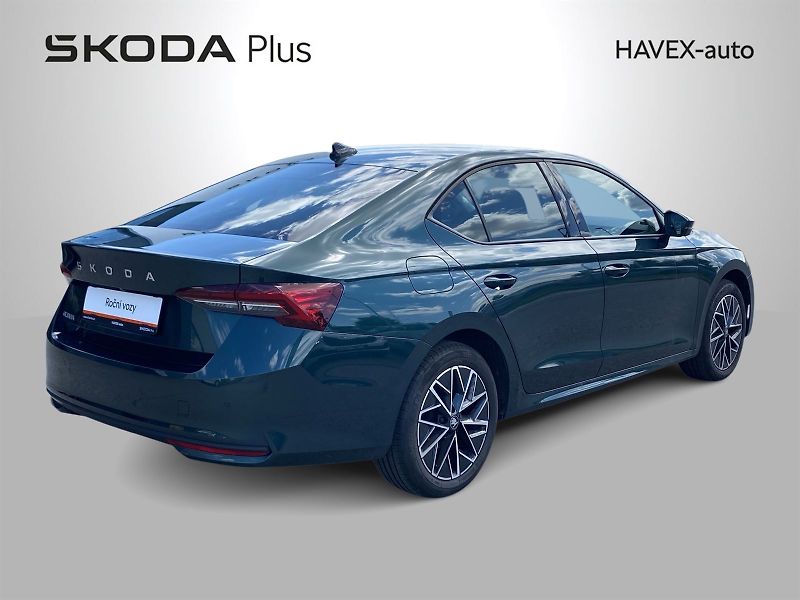 Škoda Octavia (2025) 1.5 TSI Selection - fotka 2 z 32