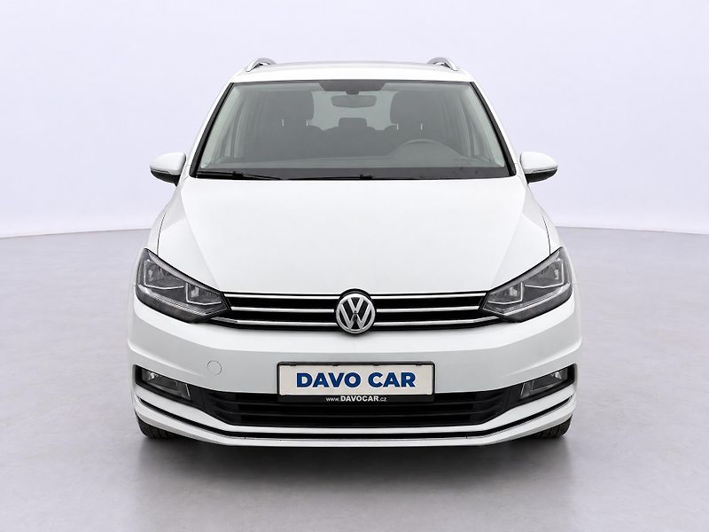 Volkswagen Touran 1,4 TSI Highline CZ Aut.klima - fotka 2 z 36