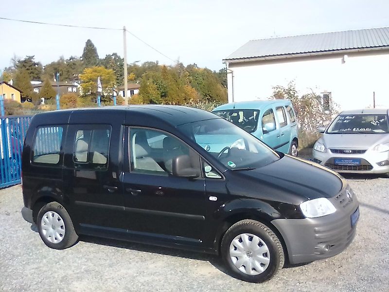 Volkswagen Caddy (2005) 1.6i 16V, závěs - fotka 2 z 30