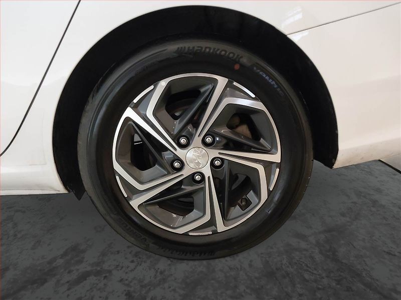 Hyundai i30 (2020) 1.6 CRDi, ČR,1.maj, Serv.kniha - fotka 15 z 17