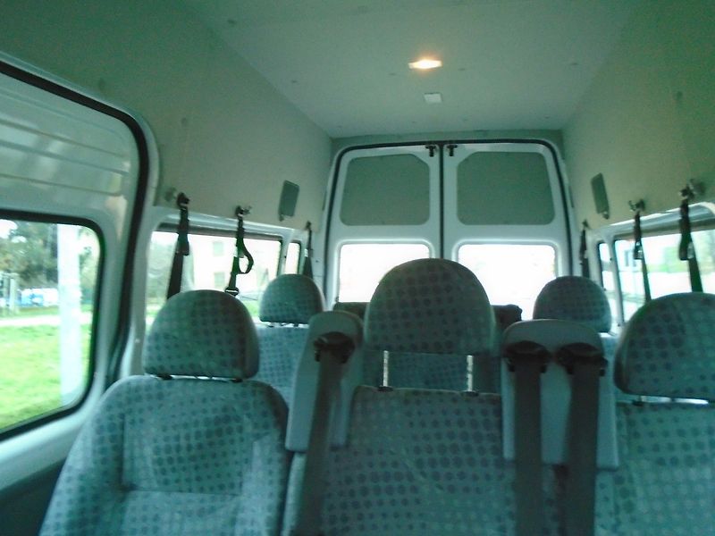 Ford Transit (2014) 2.2 TDCi L3H3 Bus 9 míst AC - fotka 16 z 30