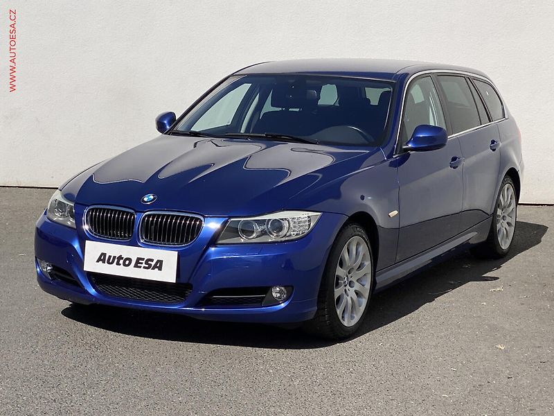 BMW Řada 3 (2011) 3.0D 325d, +ALU - fotka 3 z 17