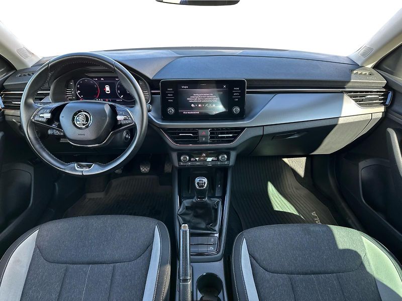 Škoda Scala 1,0 TSI 81kW STYLE PLUS - fotka 10 z 25