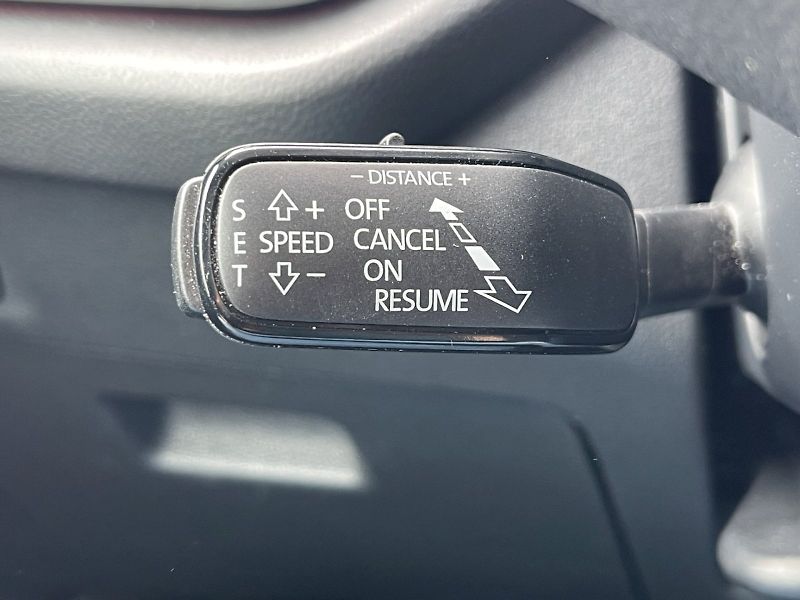 Škoda Octavia (2023) 1.5 TSI 110kW Style Plus - fotka 9 z 35