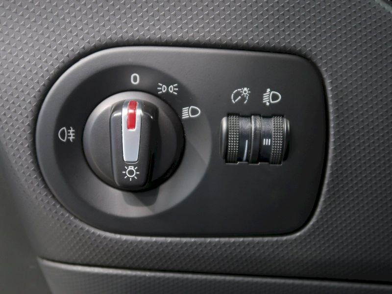 Seat Leon (2011) 1.6TDI 77KW - fotka 20 z 22