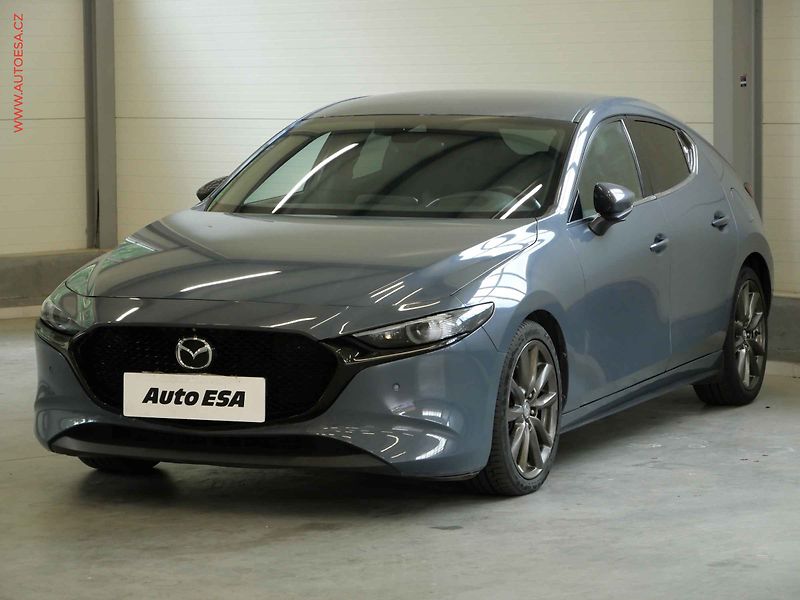 Mazda 3 (2019) 2.0i Takumi, ČR, AT, kůže - fotka 3 z 22