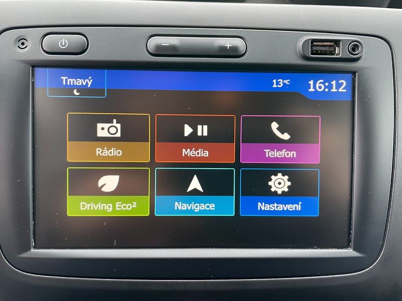 Dacia Duster (2020) 1.0TCe 74kW COMFORT - fotka 21 z 28