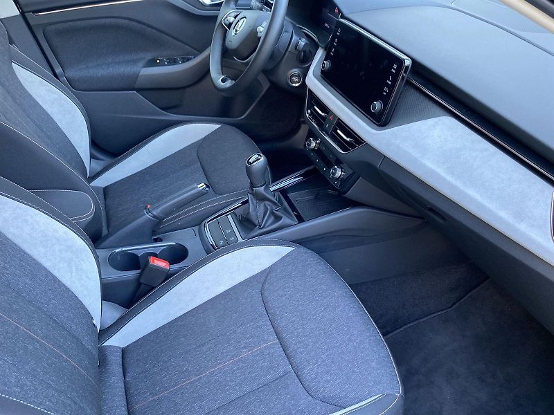 Škoda Scala (2024) 1.5 TSI Top Selection - fotka 9 z 34