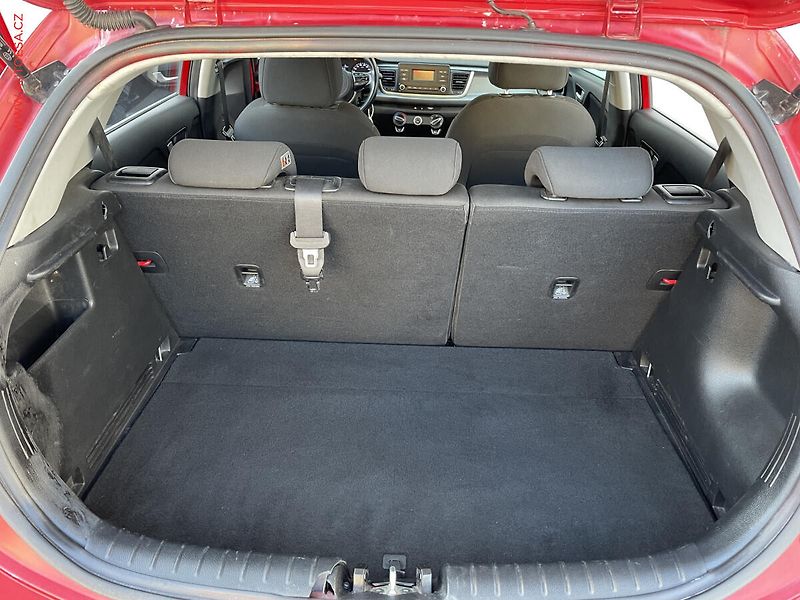 Kia Rio (2017) 1.2i, ČR, AC, tempo - fotka 7 z 19