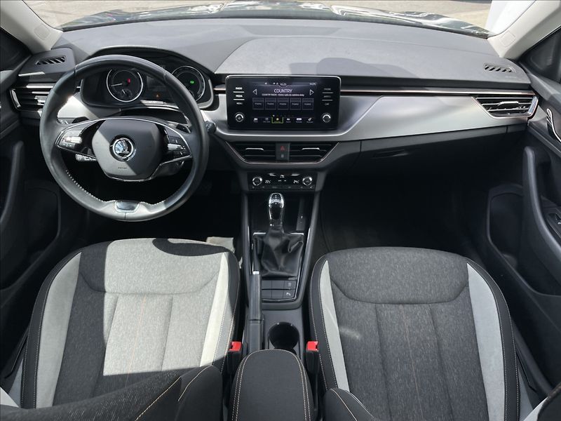 Škoda Kamiq 1,5 TSI DSG Style TAŽNÉ+ACC - fotka 6 z 23