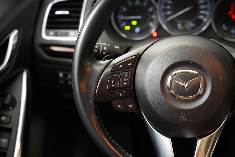 Mazda 6 - fotka 15 z 26