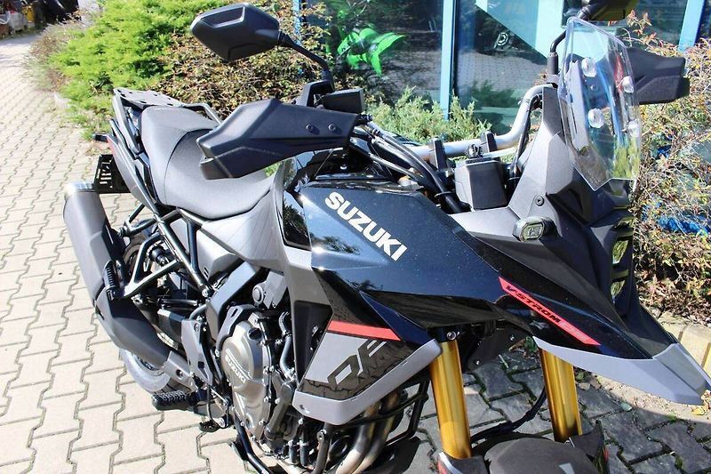 Suzuki V-Strom 800 DE (2026) V-Strom DL 800 DE 2026 - fotka 8 z 14