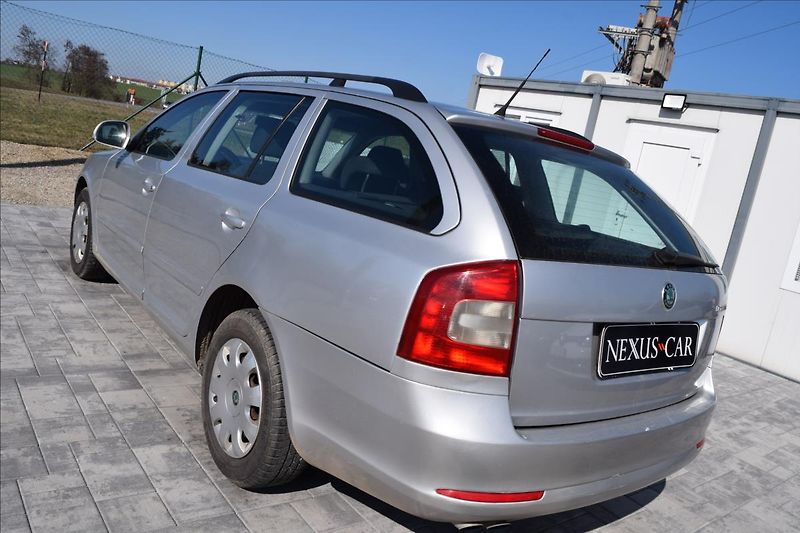 Škoda Octavia 1,9 TDI 77KW 2X KOLA PO SERVIS - fotka 7 z 49