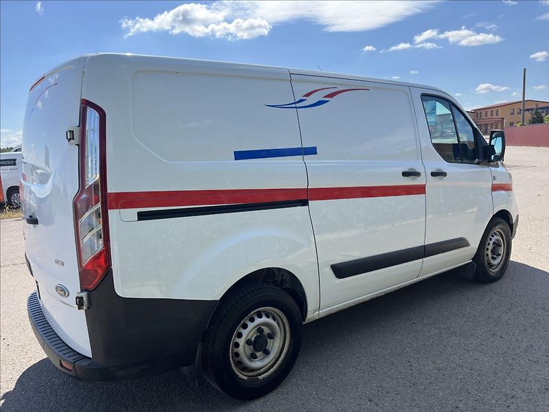 Ford Transit Custom 2,0 TDCi L1 H1 KLIMA VESTAVBA - fotka 5 z 41