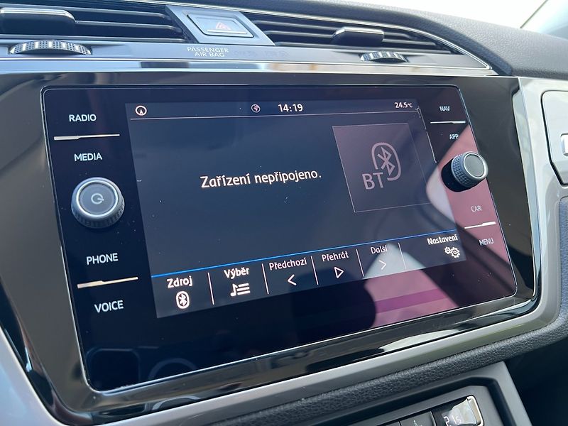 Volkswagen Touran (2019) 1.6TDi 85kW COMFORTLINE - fotka 24 z 28
