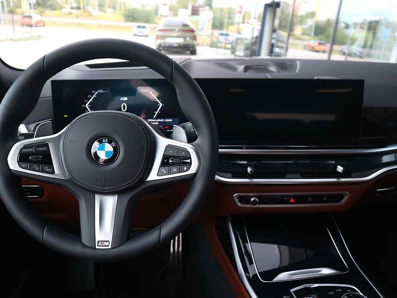 BMW X7 (2026) - fotka 7 z 10