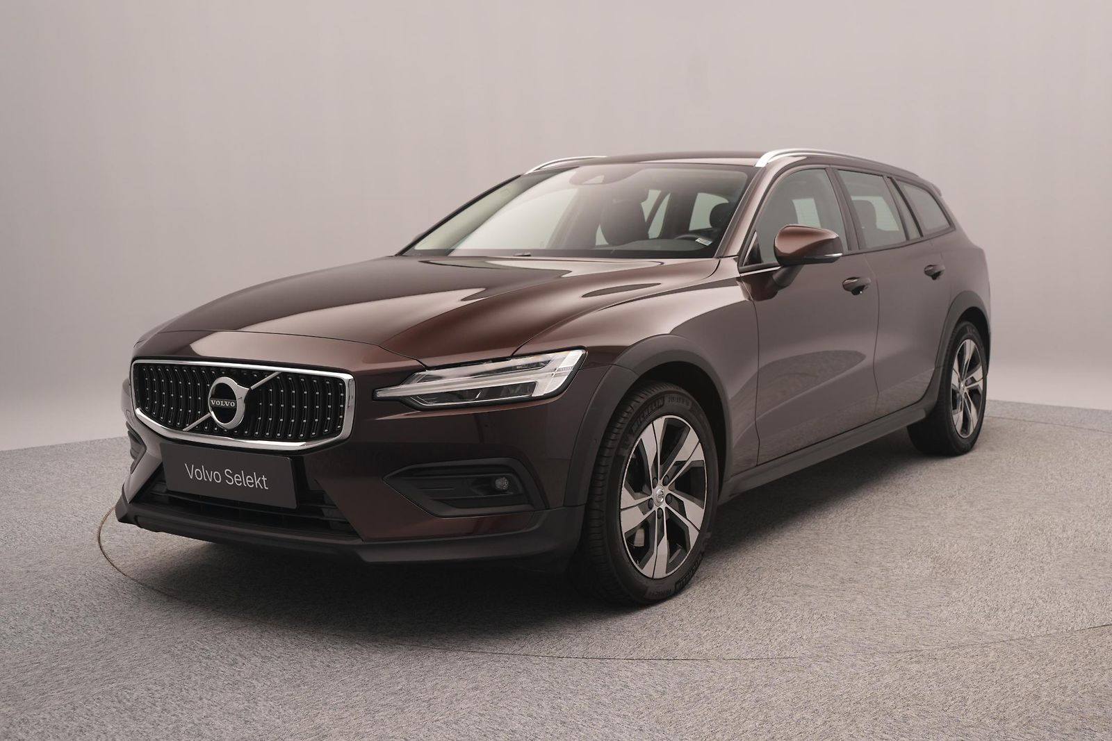 Volvo V60 CC D4 AWD MOMENTUM POLESTAR