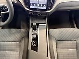Volvo XC60 (2026) B5 2.0L 250+14 HPAT8 AWD CORE - náhled 16